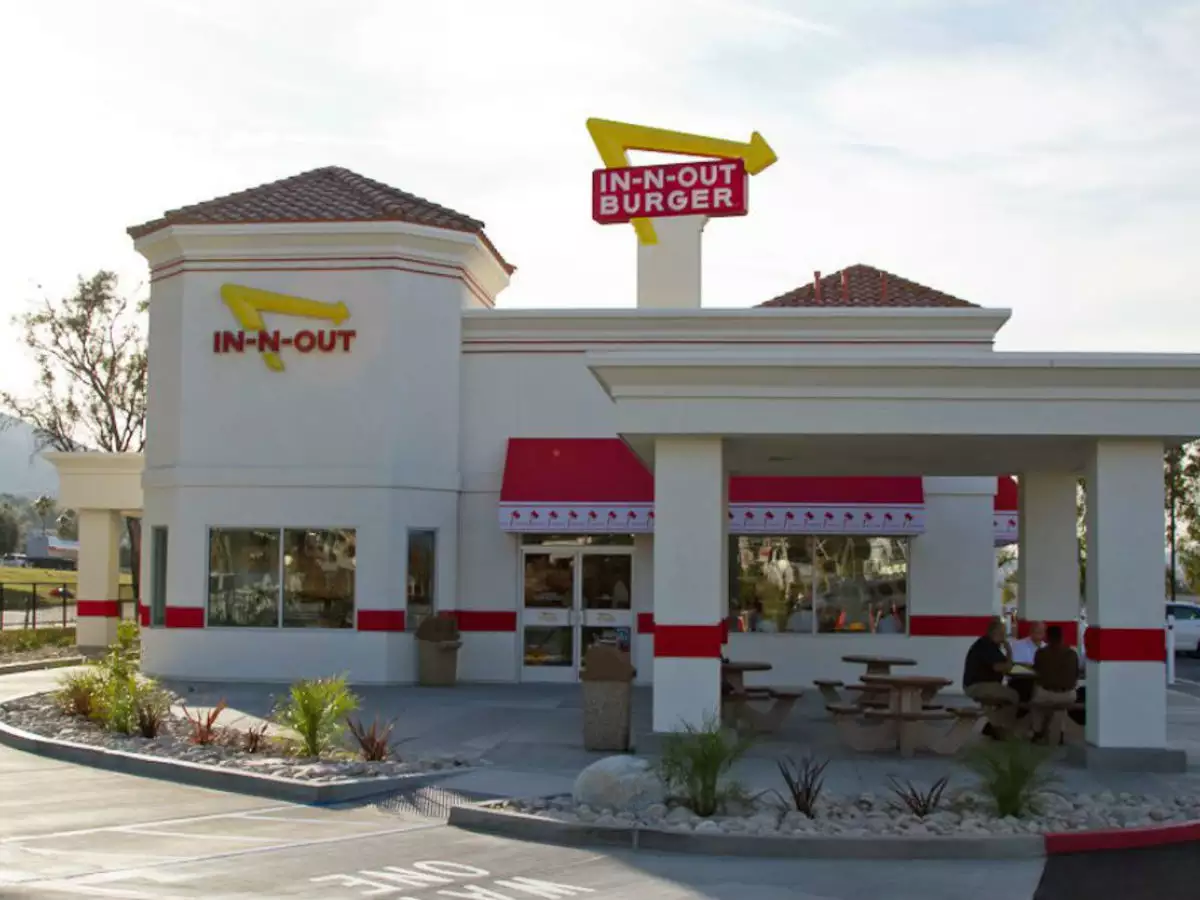  The image shows the inside of one of the In-N-Out Burger joints. 